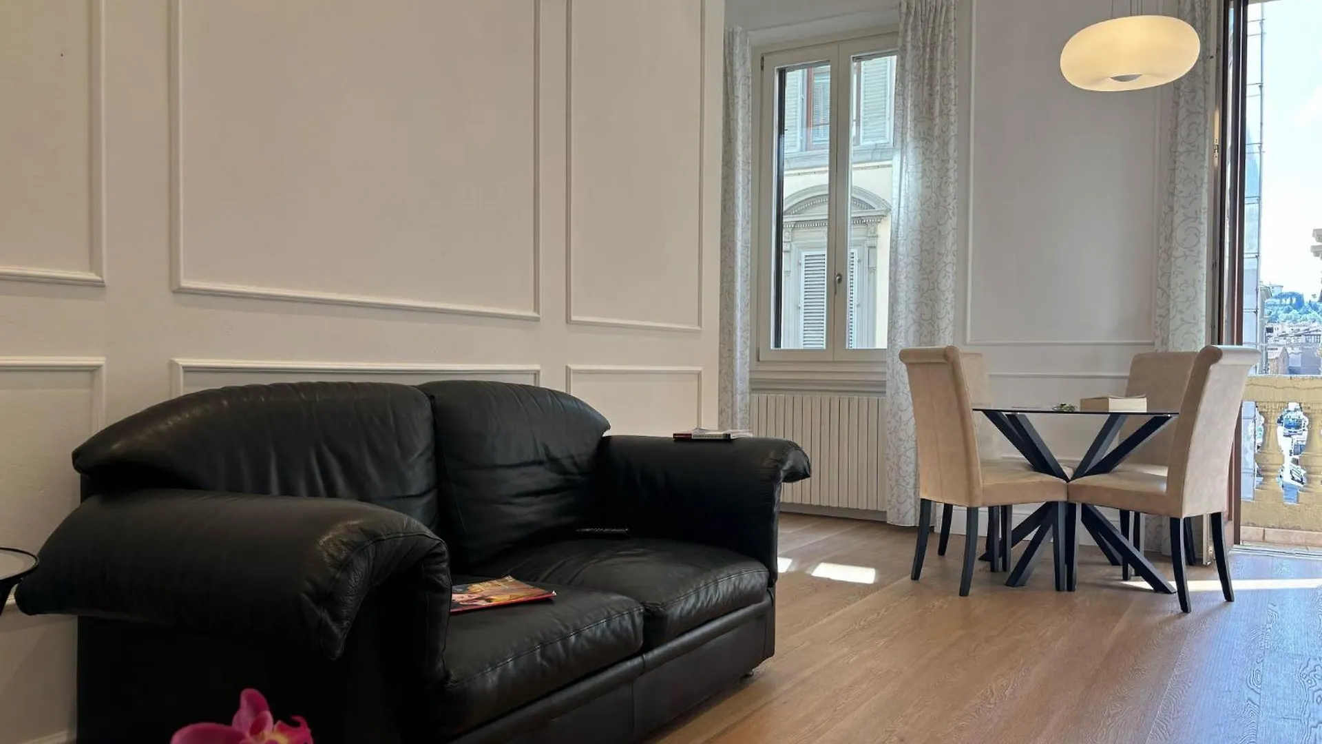 Charm Florence Apartment